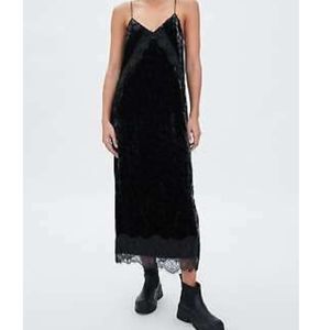Zara Animal Print Velvet Dress Black